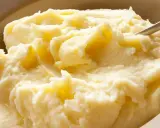 Puszyste, kremowe puree ziemniaczane, idealne do obiadu. Dowiedz się, jak zrobić puree, które zachwyci każdego!
