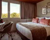 Leonardo Hotel Frankfurt City South: Lage, Zimmer & Services