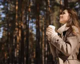 Depilacja laserowa a słońce: Dlaczego musisz uważać? Pełny przewodnik