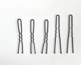 Perfekcyjna fryzura szpilkami: Odkryj triki profesjonalistów