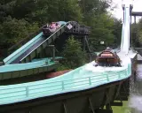 Holiday Park: Ehemalige Attraktionen Superwirbel, Teufelsfässer