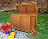 Jak zrobić plac zabaw drewniany? Kompletny poradnik DIY!