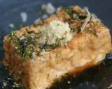 Friterad tofu med riven ingefära och nori, en explosion av umami smak.