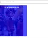 Chłopiec z kręconymi włosami w swetrze, na tle tłumu. Tekst "Text in Transparent Box" widoczny w polu o kolorze przezroczystym.