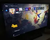 Ekran PlayStation z grą "It Takes Two". Widać też ikony innych gier, w tym FIFA 18, co sugeruje dostępność przez EA Play Pro na Xbox.