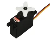 Kleiner schwarzer Servomotor Hitec HS-81 mit weißem Propeller und Kabeln.