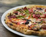 Dzień Pizzy: 9 lutego czy 17 stycznia? Daty i pomysły na świętowanie