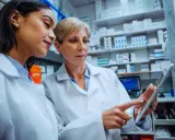 Staż technika farmacji: 24 miesiące do kariery? Pełny przewodnik!