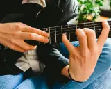 Ile akordów na gitarze musisz znać? 8 otworzy Ci tysiące piosenek!