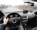 Hamowanie silnikiem: Oszczędzaj paliwo (0.0 l/100 km) i hamulce!