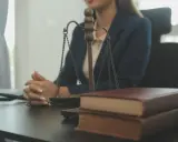 Odroczenie rozprawy: Przyczyny, skutki i wniosek krok po kroku