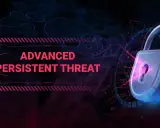 Ein leuchtendes Vorhängeschloss symbolisiert die Abwehr eines **advanced persistent threat**. Digitale Muster und Totenköpfe im Hintergrund deuten auf Cybergefahren hin.
