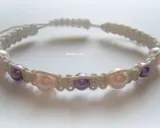 Bransoletka shamballa z perełkami. Jak zrobić taki splot? Prosty tutorial DIY.