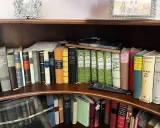 Gdzie sprzedać książki? Zarób więcej! Skupy, OLX, antykwariaty.