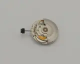 Movimento Sellita SW200, un meccanismo automatico svizzero con rotore e bilanciere visibili.