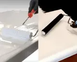 Manos con guantes pintan una superficie lisa, demostrando que se puede pintar el mármol para renovar muebles.