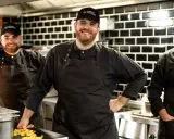 Gastronomie Jobs Düsseldorf: Ihr Wegweiser zu Top-Stellen & Gehältern