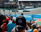 Aficionados vibran con la carrera de F1 Miami, capturando cada momento. ¡Consulta los f1 miami horarios para no perderte la acción!
