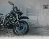Motocykl z gry Days Gone, gotowy do drogi. Menu gry oferuje opcje kontynuuj, wczytaj grę, nowa gra i ustawienia. To świetny poradnik dla graczy.