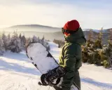 Jak hamować na snowboardzie? Poradnik dla początkujących (krok po kroku)