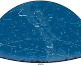 Gwiazdy tworzą konstelacje: Lis, Strzała, Delfin, Wąż, Koziorożec. Układ planet na dziś widziany z Ziemi.