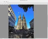 Catedral gótica en edición de Photoshop, ajustando la perspectiva con la herramienta Warp.