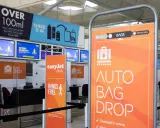 Lotnisko EasyJet: tablice informacyjne o limitach płynów i automatycznym nadawaniu bagażu. Znajdź swoje easyjet miejsca w samolocie.