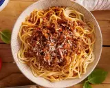 Sos do spaghetti z mięsem mielonym: przepis i sekrety mistrzów