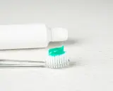 Szczoteczka soniczna: Jak działa i czy to klucz do idealnej higieny?