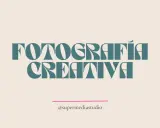 Texto en tipografía estilizada: "FOTOGRAFÍA CREATIVA". Debajo, una línea rosa y el nombre de usuario "@supermediastudio".