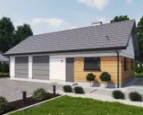 Nowoczesny budynek gospodarczy projekt: garaż na dwa samochody, drewniana elewacja, szary dach, zadbany ogród.