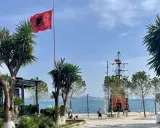 Albania: Bezpieczna na wakacje? Mity vs. fakty poradnik Juliusza