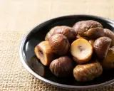 Châtaignes grillées à la poêle : le guide facile pour un délice parfait