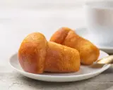 Babà Napoletano: Storia, Ricetta e Dove Assaggiare il Migliore