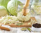 Kebab: Kapusta kiszona czy marynowana? Sekrety smaku i zdrowia