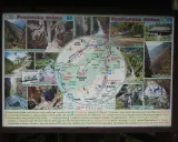 Mapa Kvačianskej doliny s vyznačenými trasami, vodopádmi a mlynmi. Zobrazuje národnú prírodnú rezerváciu.