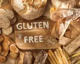 Czy makaron zawiera gluten? Poznaj bezpieczne alternatywy i porady.