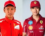 Zhou Guanyu, piloto de Ferrari, sonríe con su uniforme rojo.