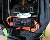 Graupner HOTT GR-16 Empfänger mit 2,4 GHz Technologie, Teil des "NOAH" Projekts von Para Aviation.