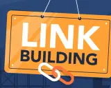 Tablica z napisem "LINK BUILDING" i symbolem łańcucha, sugerująca budowanie silnych połączeń w sieci.