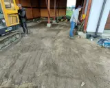 Piasek czy żwir pod kostkę? Wybierz dobrze i śpij spokojnie!