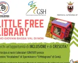 Una piccola libreria gratuita, colorata e piena di libri, invita alla lettura e alla condivisione.