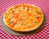 Średnia pizza Domino's: 28-30 cm. Jaki rozmiar wybrać?