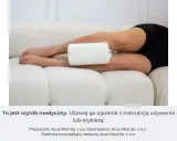 Poduszka między kolana zapewnia komfort i wsparcie podczas leżenia. Idealna dla osób szukających ulgi.