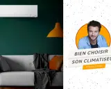 Un homme souriant, un climatiseur et un canapé. Le **seer scop** de cette image est de présenter comment bien choisir son climatiseur.