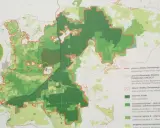 Mapa Puszczy Białowieskiej z zaznaczonymi strefami ochrony. Plan zwiedzania uwzględnia granice UNESCO i Rezerwatu Biosfery.