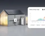 Hus med solpaneler och Huawei Luna2000 batteri. Graf visar energianvändning.