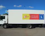Ile kosztuje prawo jazdy na ciężarówkę? Całkowity koszt i kod 95.