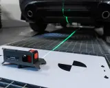 Precyzyjna kalibracja 70mai ADAS z wykorzystaniem lasera i tablic celowniczych.