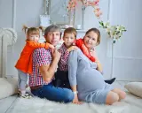 Ile rodzinnego na dzieci? Kwoty, warunki i dodatki Sprawdź!